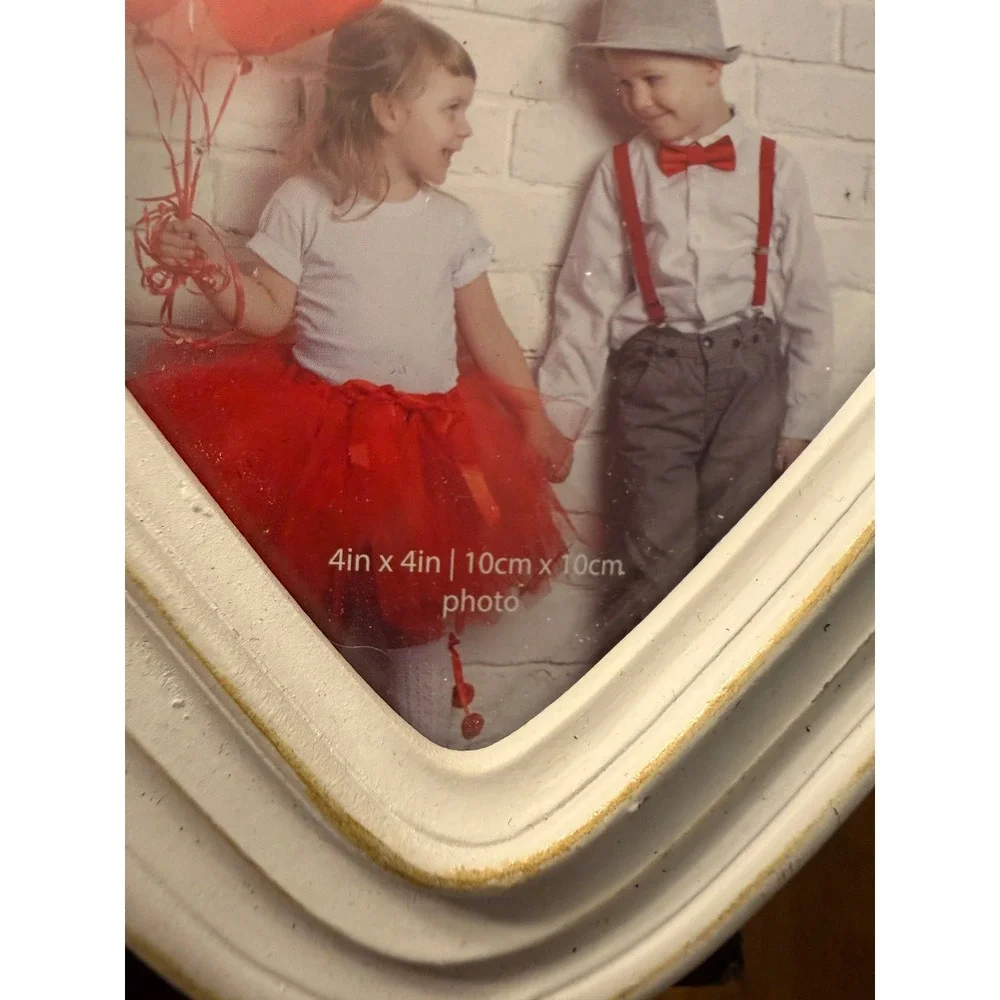 Isaac Jacobs Picture Frame Unisex 4x4 White Heart Floral Shabby Chic Decor Rose